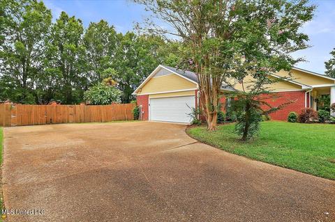 213 Cambridge Dr, Madison, MS 39110 photo 2