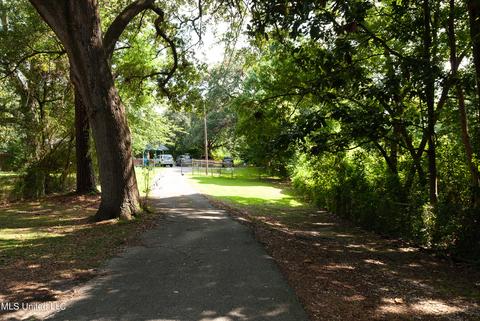 3619 Marion Pl, Moss Point, MS 39563 photo 1
