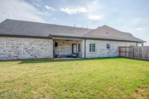 4940 E Margarette Cir, Olive Branch, MS 38654 photo 20