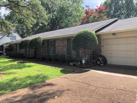 5135 Sedgwick Dr, Jackson, MS 39211 photo 2