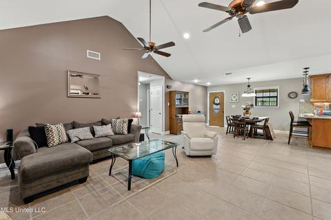 10086 Bald Eagle Dr, Biloxi, MS 39532 photo 7