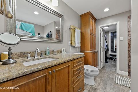 10086 Bald Eagle Dr, Biloxi, MS 39532 photo 15