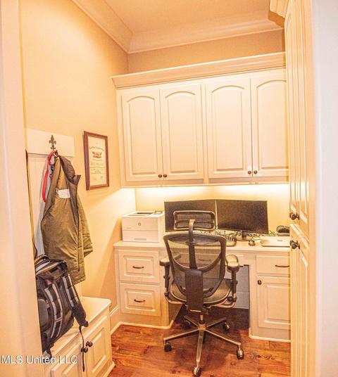 303 Emerald Cv, Flowood, MS 39232 photo 8