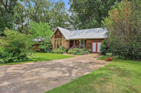 217 Stokes Robertson Rd, Jackson, MS 39212 photo 3