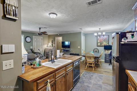 217 Stokes Robertson Rd, Jackson, MS 39212 photo 13