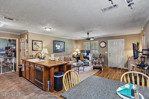 217 Stokes Robertson Rd, Jackson, MS 39212 photo 15