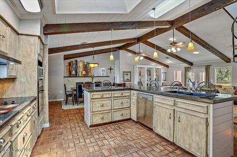 104 Audubon Point Dr, Brandon, MS 39047 photo 9
