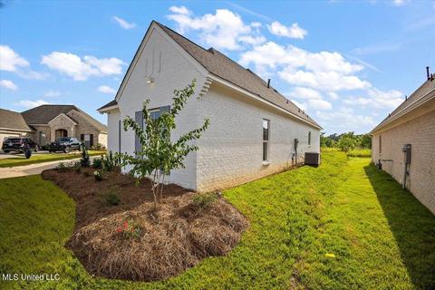 180 Glenwild Trl, Canton, MS 39046 photo 3