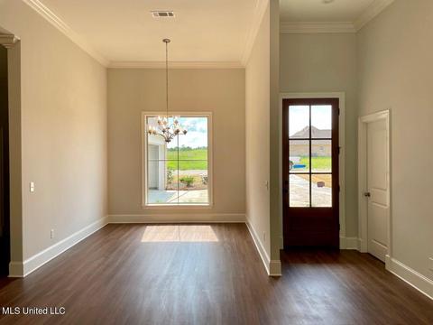 926 Glenwild Cir, Canton, MS 39046 photo 4