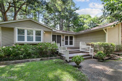 5573 Ridgewood Rd, Jackson, MS 39211 photo 3