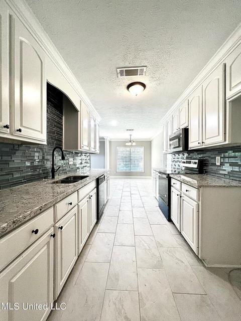 120 Northgate Dr, Canton, MS 39046 photo 9