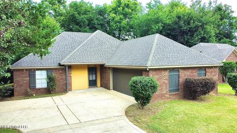 120 Northgate Dr, Canton, MS 39046 photo 1