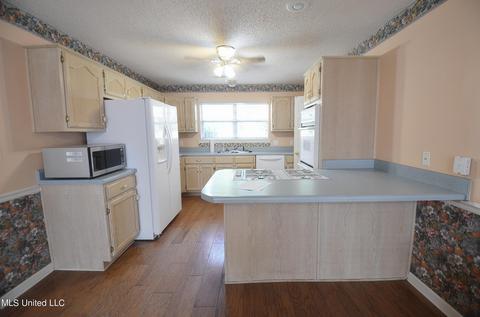 1895 Oak Crest Rd, Hernando, MS 38632 photo 7