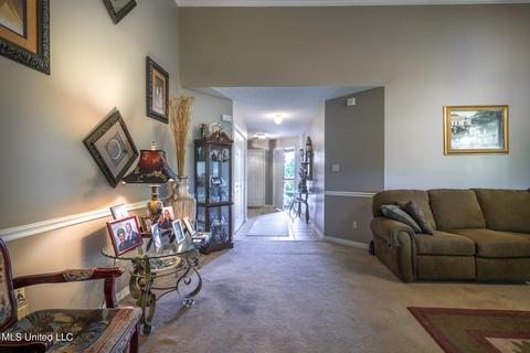 9216 Travis Dr, Olive Branch, MS 38654 photo 5