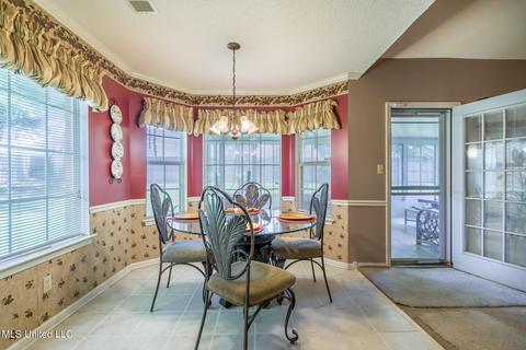 9216 Travis Dr, Olive Branch, MS 38654 photo 6