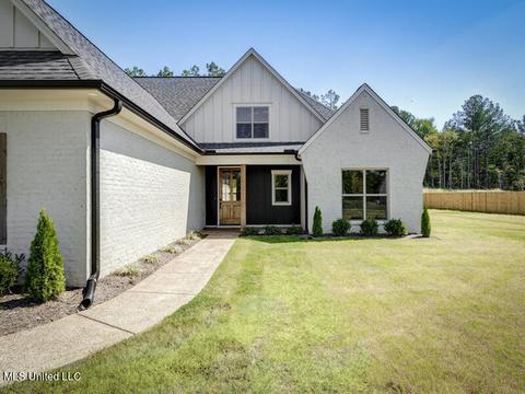 14271 Hidden Loop, Byhalia, MS 38611 photo 5