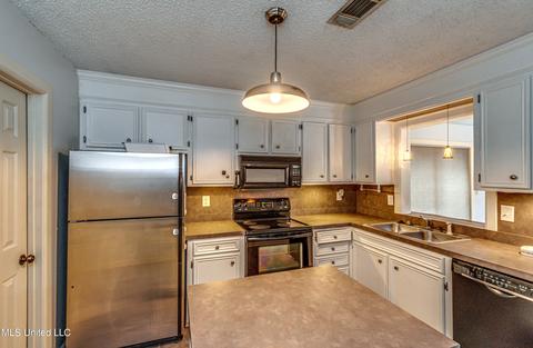 417 River Pl, Jackson, MS 39211 photo 16