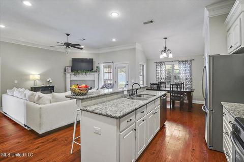 152 E Clearview Drive Dr, Madison, MS 39110 photo 10