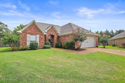 152 E Clearview Drive Dr, Madison, MS 39110 photo 2