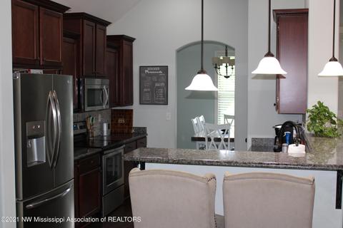 1203 Heritage Lake Dr, Hernando, MS 38632 photo 15