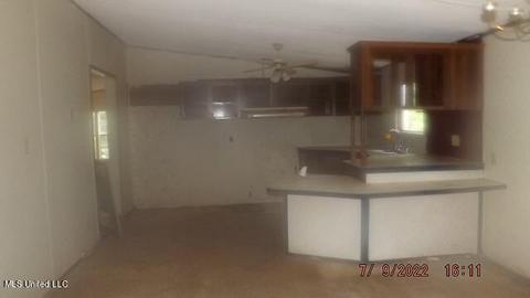 107 Costilow Rd, Grenada, MS 38901 photo 2