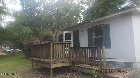 107 Costilow Rd, Grenada, MS 38901 photo 1