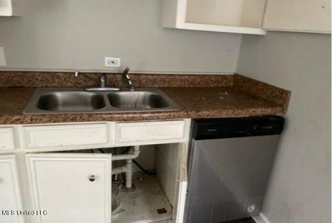 319 E Northside Dr, Jackson, MS 39206 photo 17