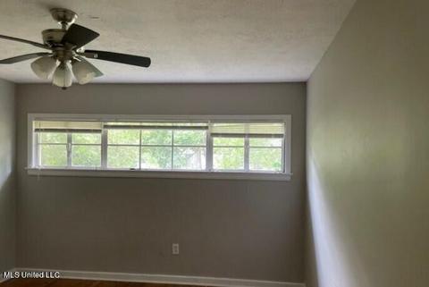 319 E Northside Dr, Jackson, MS 39206 photo 15