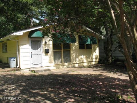 1612 Edgewood St, Jackson, MS 39202 photo 2