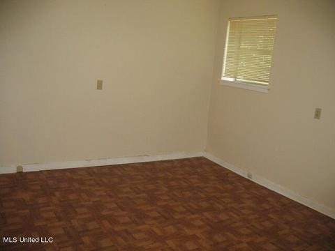 1612 Edgewood St, Jackson, MS 39202 photo 11