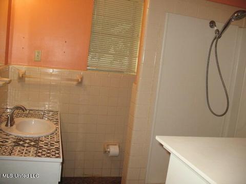 1612 Edgewood St, Jackson, MS 39202 photo 10