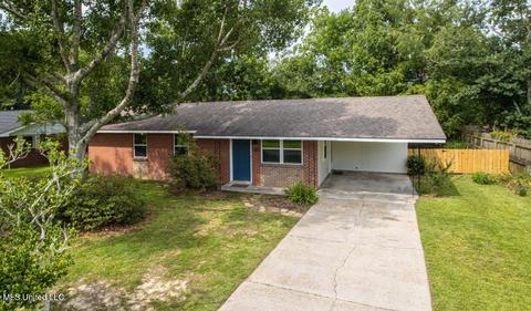 312 Gates Ave, Long Beach, MS 39560 photo 1
