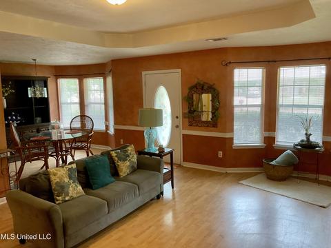 3 Riverview Cv, Byram, MS 39272 photo 4