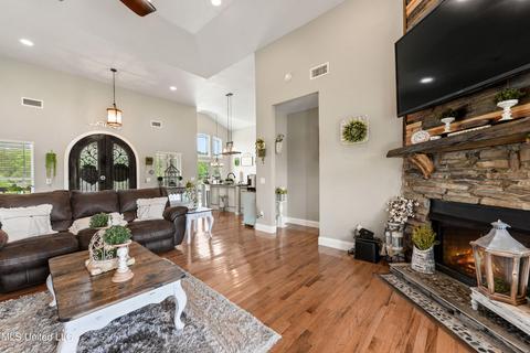 130 Susan Cooley Road Rd, Lucedale, MS 39452 photo 9