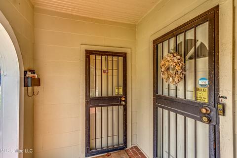 3415 N State St, Jackson, MS 39216 photo 8