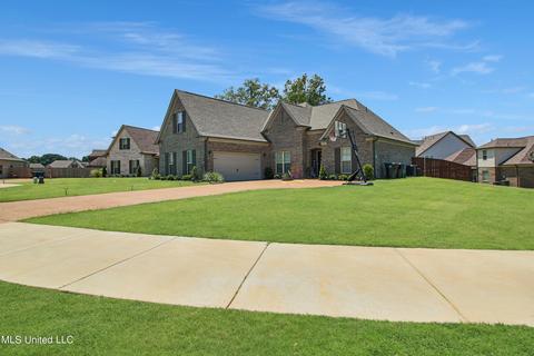 565 Wooten Cv, Nesbit, MS 38651 photo 2