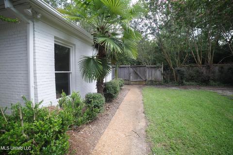 16 St Andrews Dr, Jackson, MS 39211 photo 22