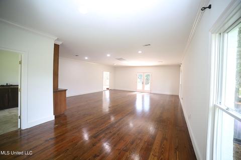 16 St Andrews Dr, Jackson, MS 39211 photo 13