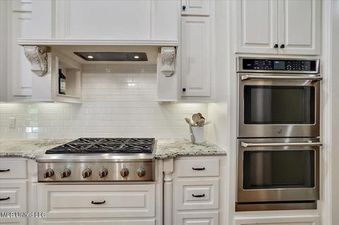 145 Peninsula Dr, Brandon, MS 39047 photo 17