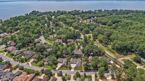 145 Peninsula Dr, Brandon, MS 39047 photo 82