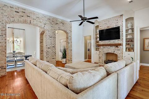 145 Peninsula Dr, Brandon, MS 39047 photo 10