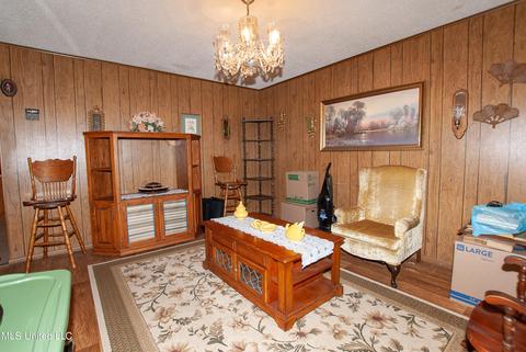 5601 Frederick St, Moss Point, MS 39563 photo 7
