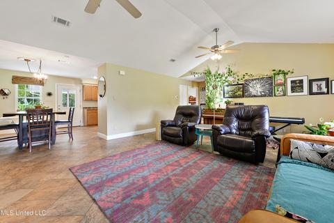 155 Loblolly Rd, Lucedale, MS 39452 photo 4