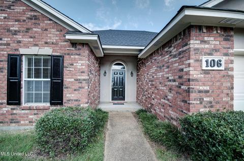 106 Edinburgh Ln, Clinton, MS 39056 photo 3