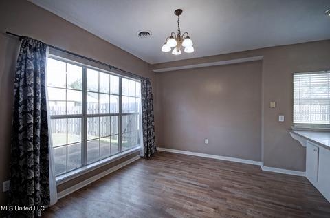 106 Edinburgh Ln, Clinton, MS 39056 photo 8