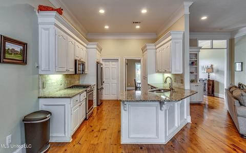 599 Hazelton Dr, Madison, MS 39110 photo 12
