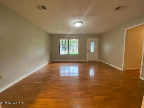 3914 Lost Lake Way, Jackson, MS 39212 photo 4