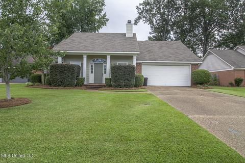 3027 Windwood Cir, Flowood, MS 39232 photo 1