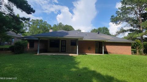 557 Vineland Dr, Jackson, MS 39212 photo 7