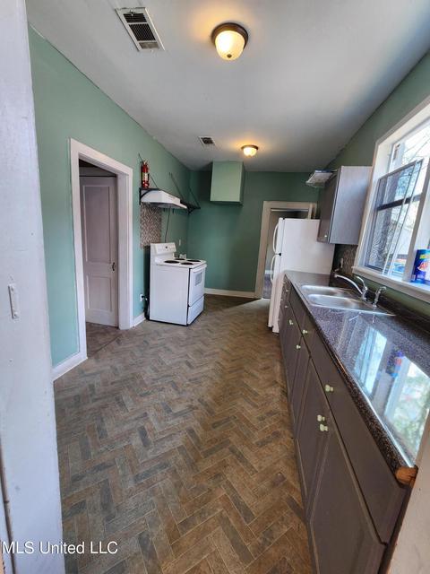 329 Wesley Avenue Ave, Jackson, MS 39202 photo 6